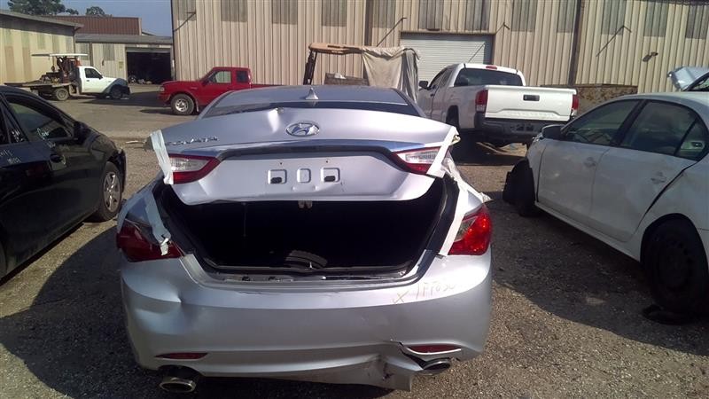 Engine ECM Electronic Control Module 2.4L Automatic Fits 11-14 SONATA 103961340