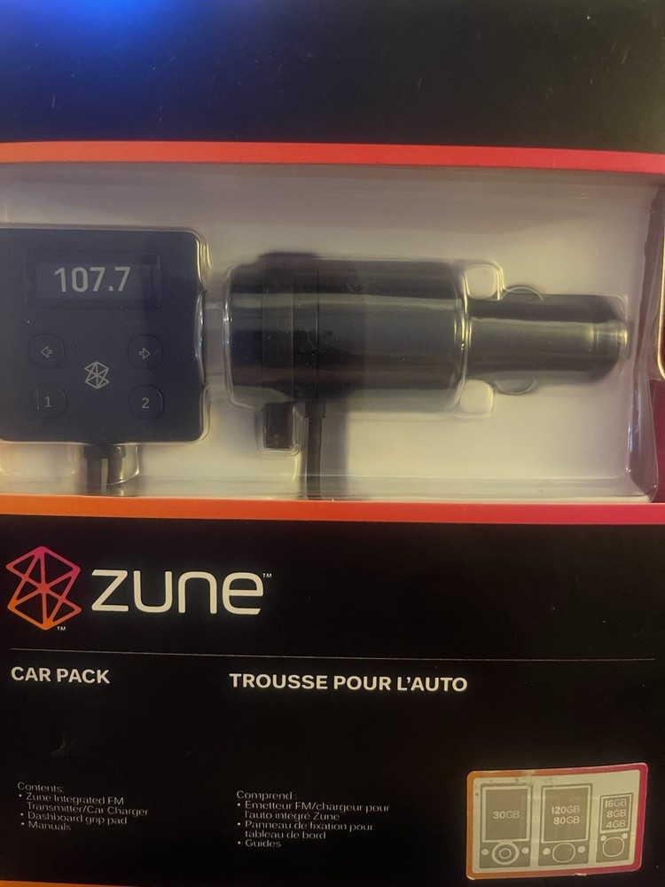 Microsoft Zune Car Pack Charger and FM Transmitter Black