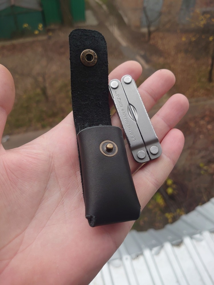 Leather case with belt loop for  Leatherman Micra