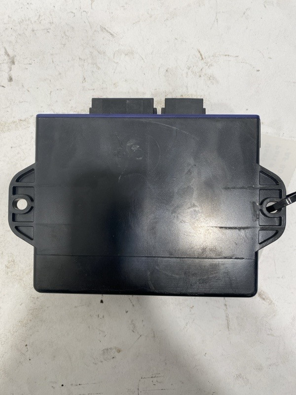 2016 Peterbilt 587 Cab Module P211019403 (650-10983)