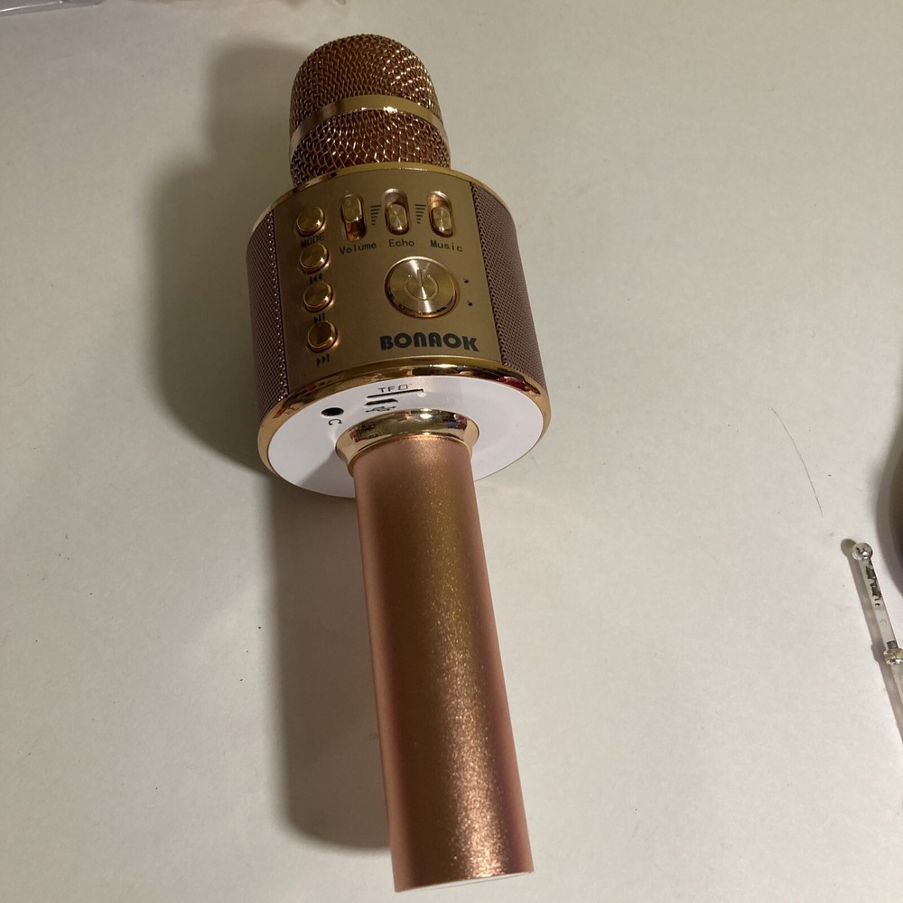 BONACK wireless Bluetooth karaoke microphone 231