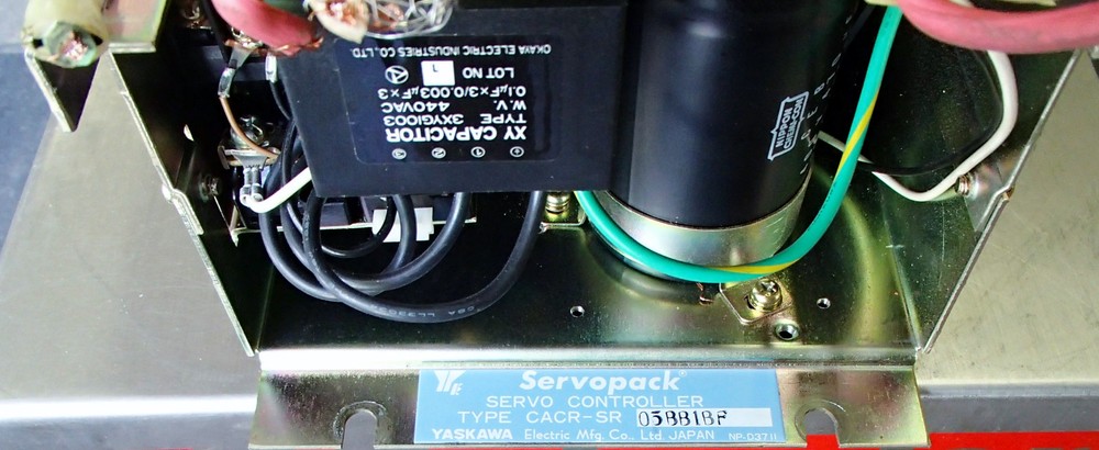 Yaskawa SERVOPAK SERVO CONTROLLER CACR-SR-05BB1BF Used T/O