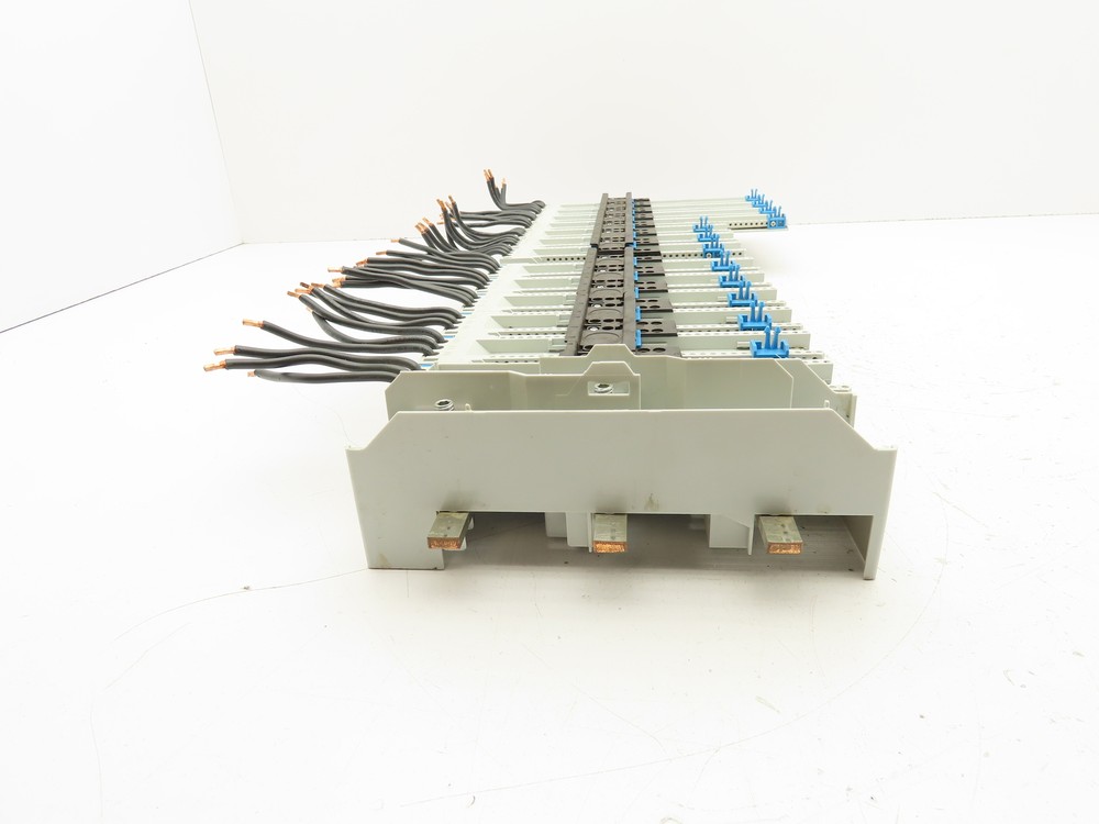 Wohner EEC6025-L Busbar Adapter Chassis Rack 600V 32A 3PH