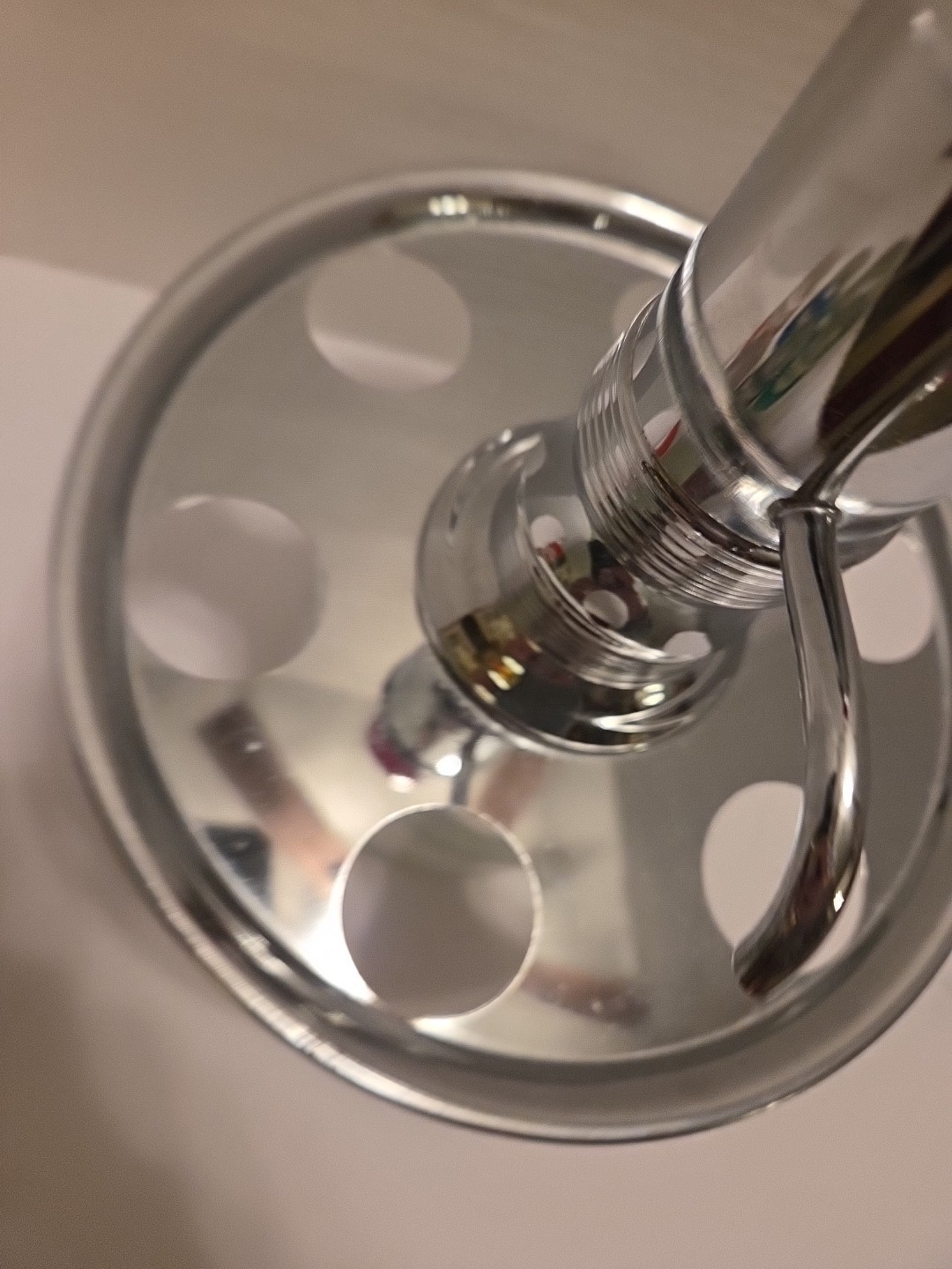 Vintage Art Deco Chrome Liquor Dispenser Pump & 6 Shot Glasses!