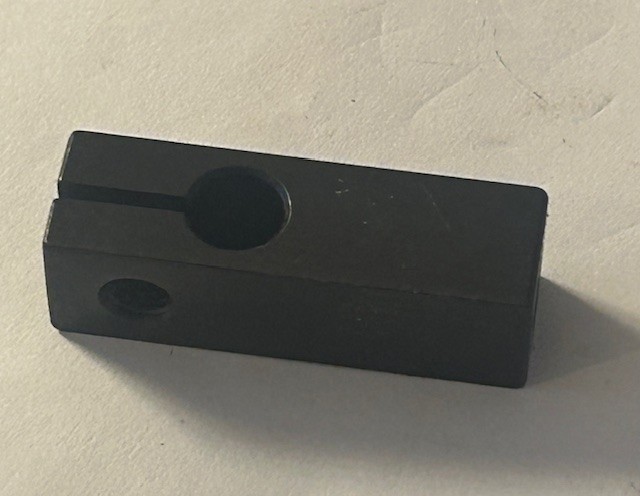 543010 Stud Clamp