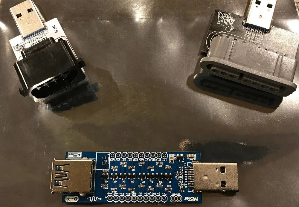 Mister FPGA SNAC USB For SNES & NES Controllers. Now includes Left angle USB ext