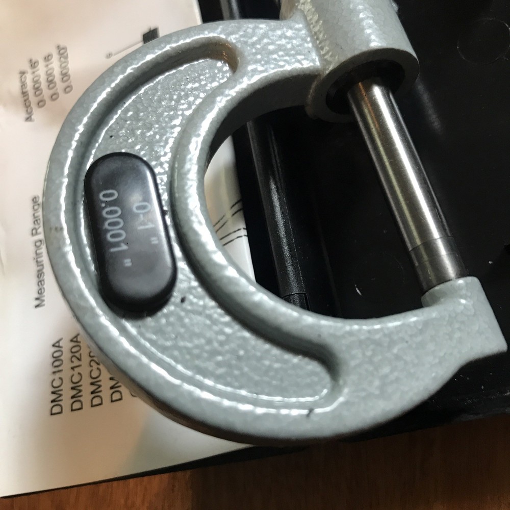 Mac Tools DMC100A Micrometer 0-1" in case with manual