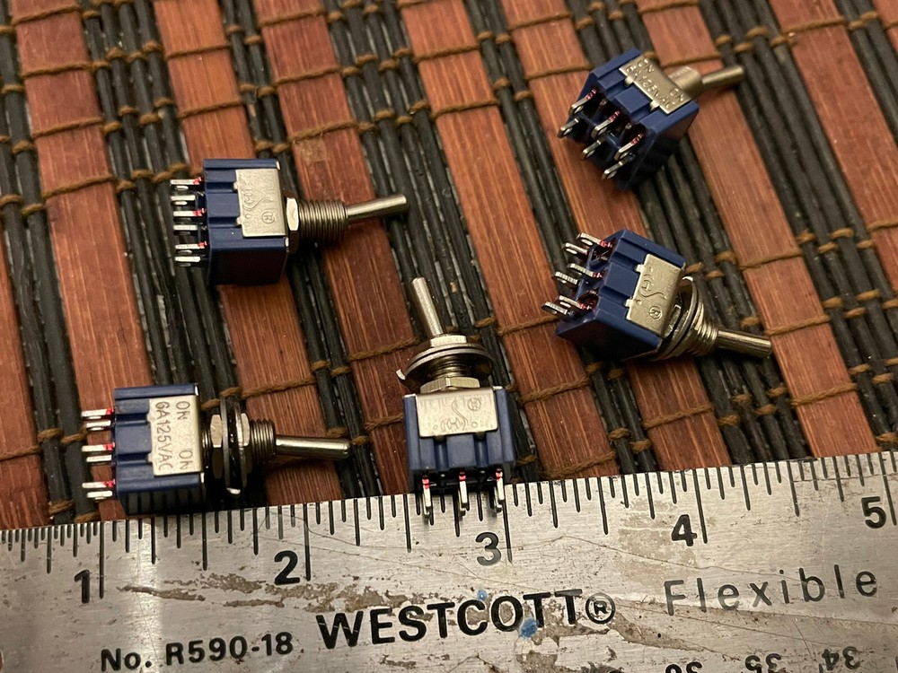 toggle switch On On (5 Pcs)