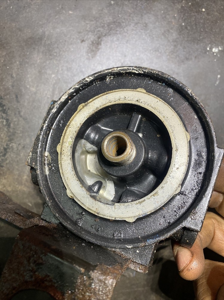 Mercruiser IO fuel filter and pump bracket