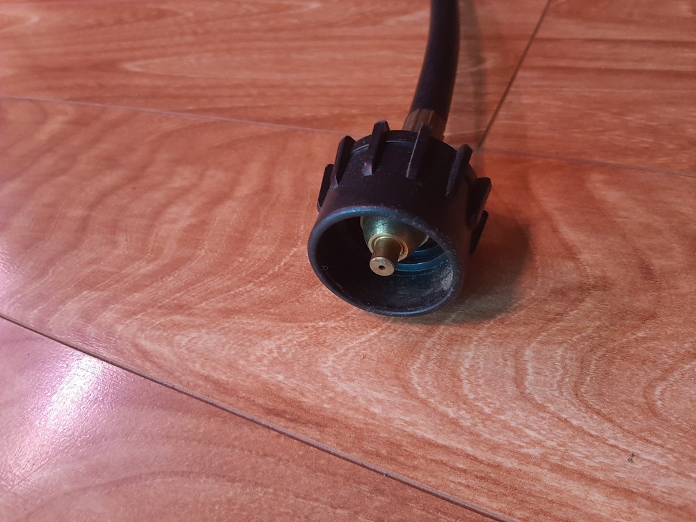 Century Propane Tri-Outlet Distribution Tree
