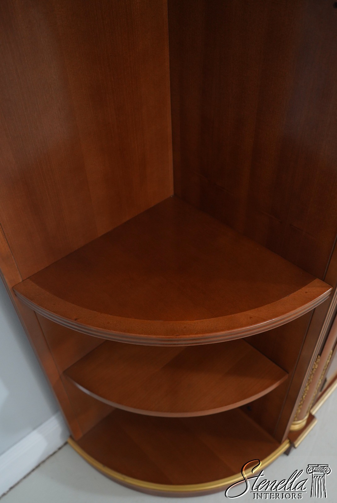 62814: Italian Georgian Style Wall Bookcase Unit