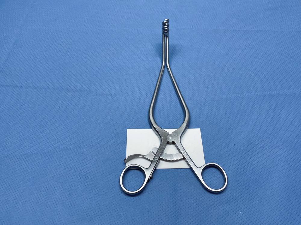 Codman 50-1362 Adson Retractor, 9.5", Angled, 3x3 Sharp Prongs, Germany