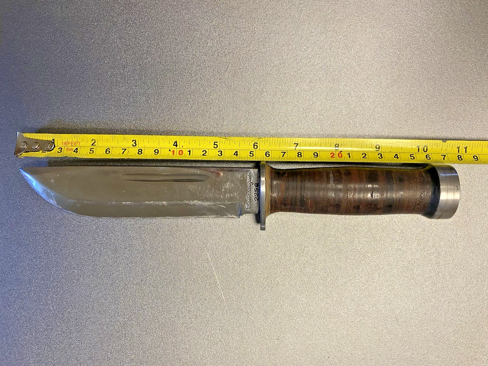 ORIGINAL WWII US CATTARAUGUS 225Q FIGHTING KNIFE