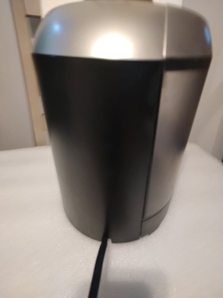 Keurig Single Cup Brewing System Coffee Maker Model B60