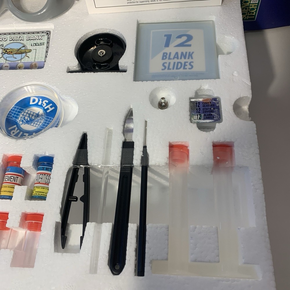 Science Tech Microscope Lab Max 100x–900x Die Cast 67pc Kit Open Box