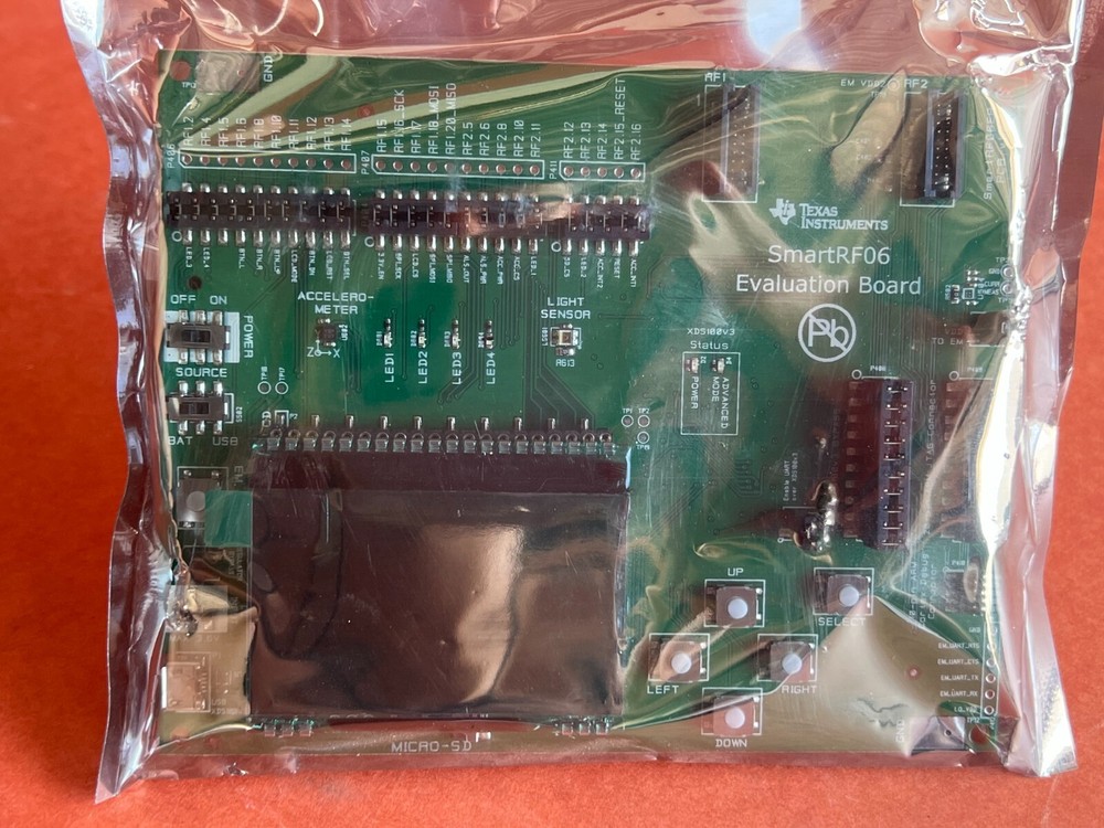 Texas Instruments SmartRF06EB Evaluation Board SmartRF06EBK