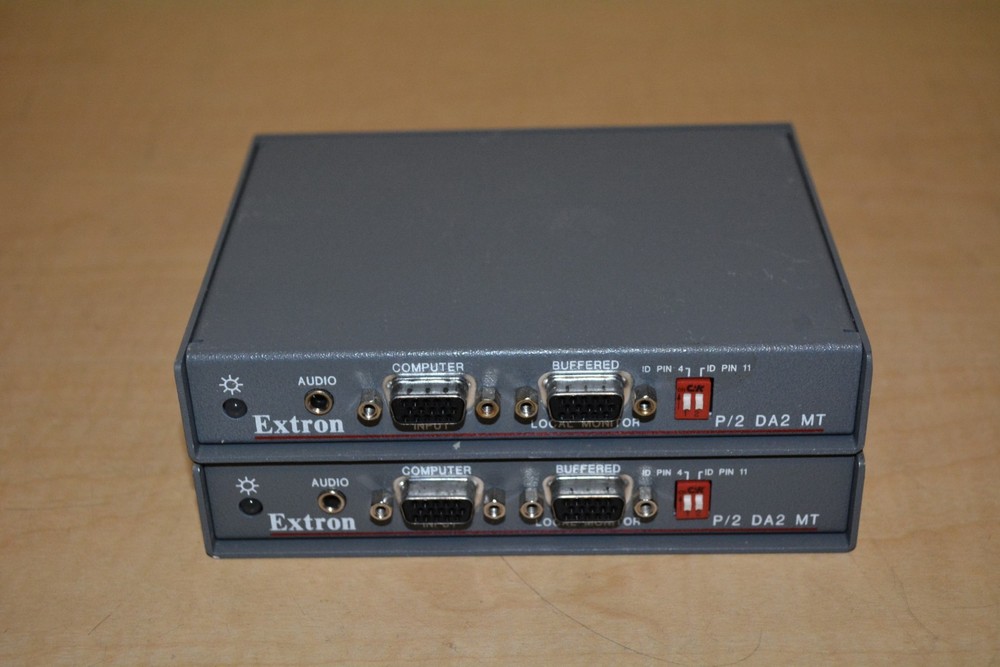 Lot 2x Extron Electronics Distribution Amplifier P/2 DA2 MT "B1"