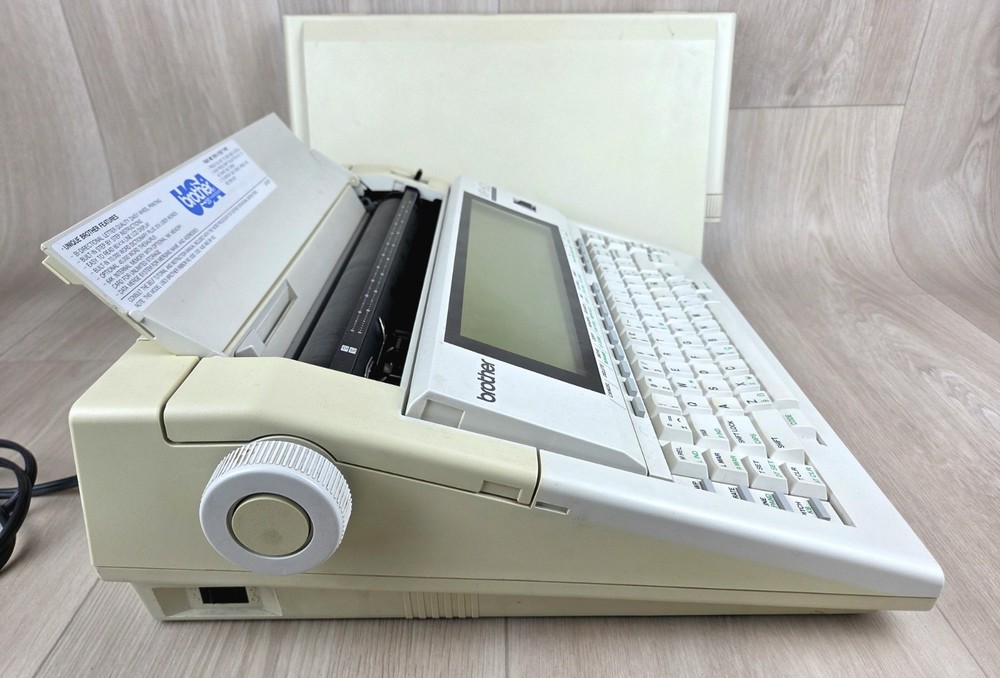 Brother WP60 Portable Word Processor Electronic Typewriter Powers On READ