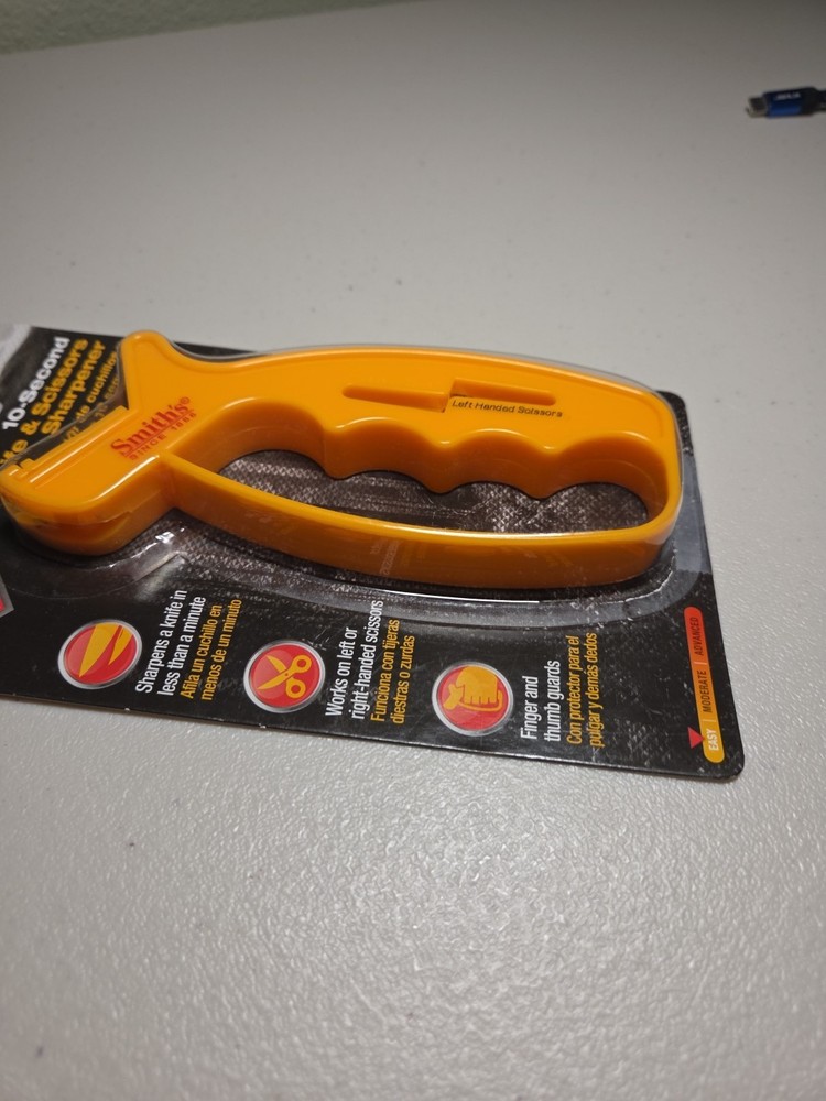 SMITHS PRODUCTS JIFFS 10-SECOND KNIFE & SCISSOR SHARPENER