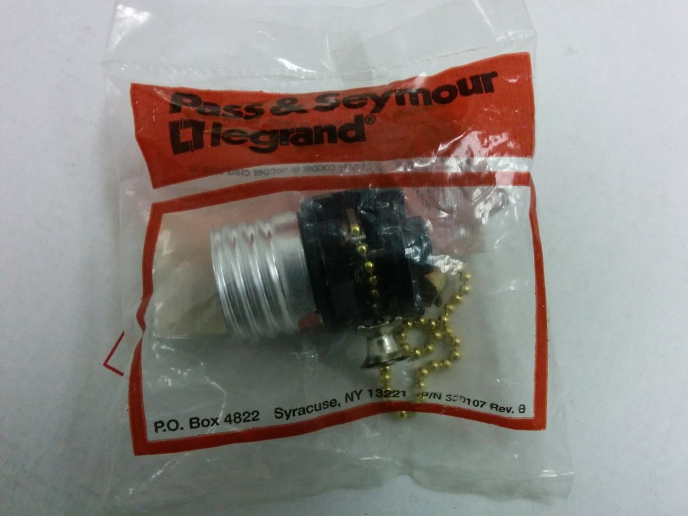 (10 pc) Pass & Seymour Pull Chain Interior Light Socket Plastic Lampholder BLACK