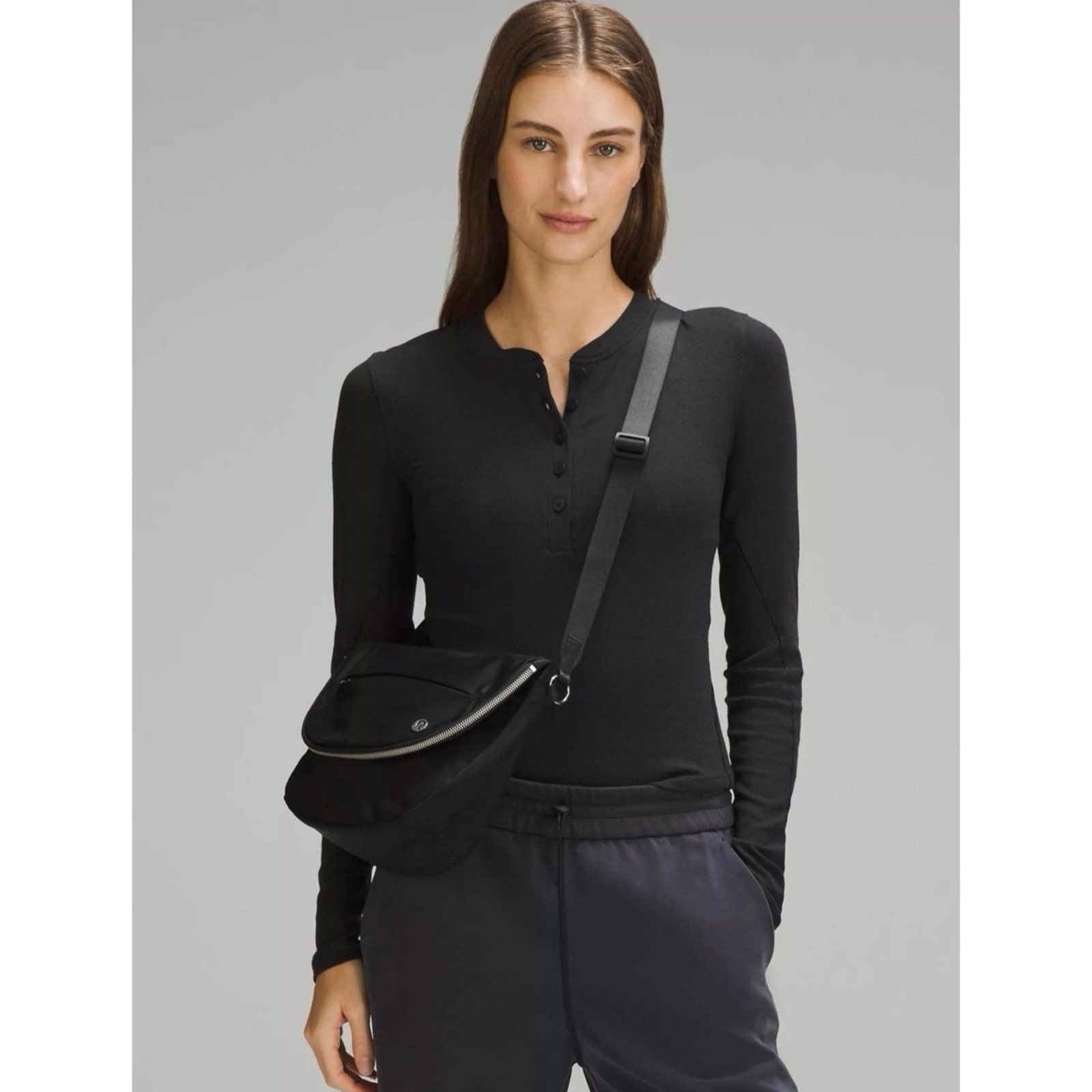 Lululemon All Night Festival Bag 5L Black silver– Trendy Crossbody