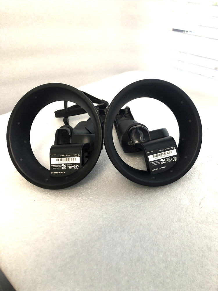 2X HP VR Reality Controllers 938832-002 {Left side}
