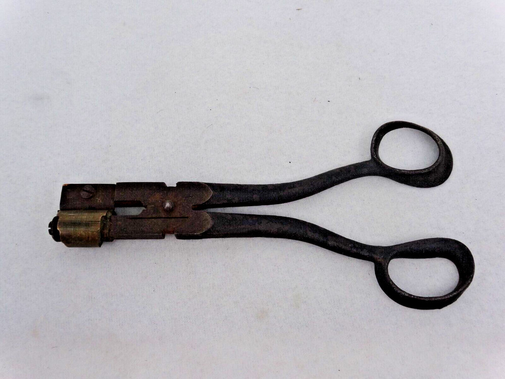 Vintage  Leather Button Hole Cutter