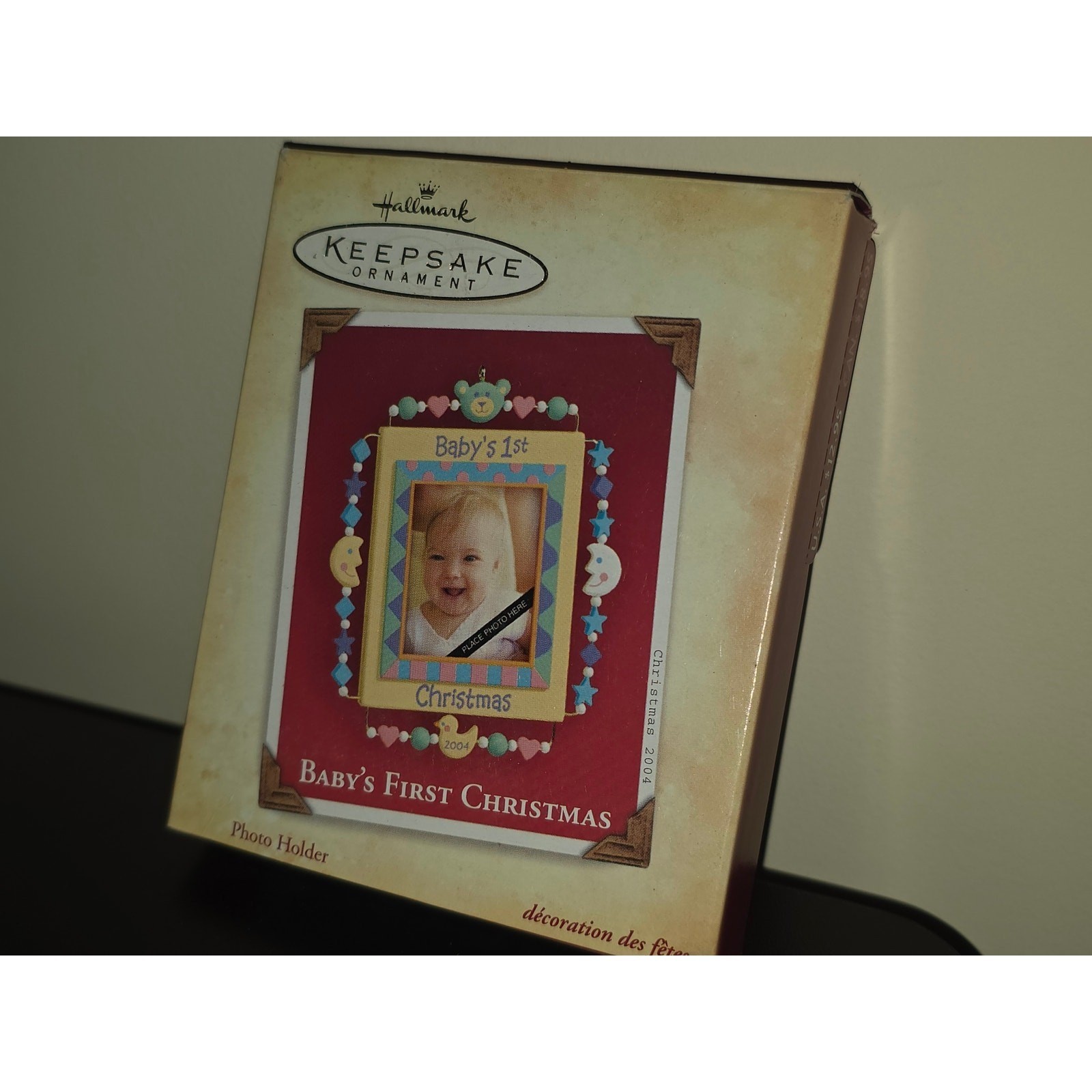 Hallmark Keepsake Ornament 2004 Babys First Christmas Photo Holder QXG5724 New