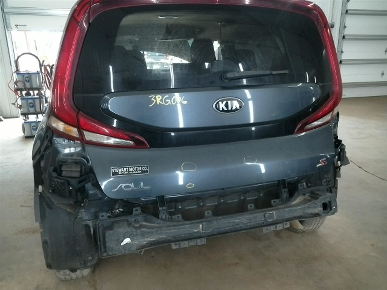 SOUL 2020 Fuse Box Cabin 104866525