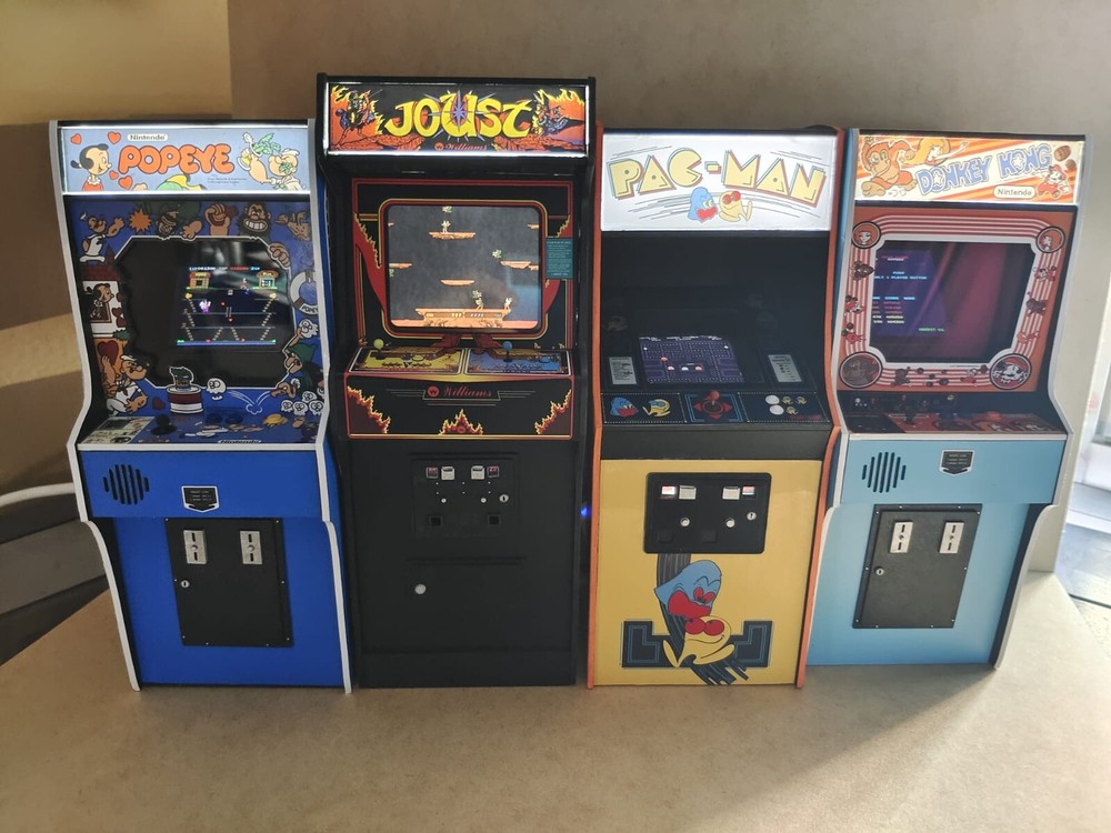 Donkey Kong trilogy 1/6 scale mini working arcade cabinet.