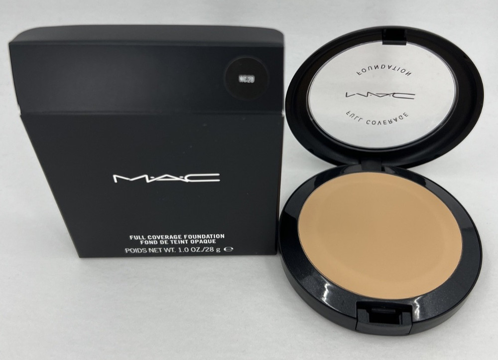 MAC Full Coverage Foundation - NC20 - 1.0oz./28g