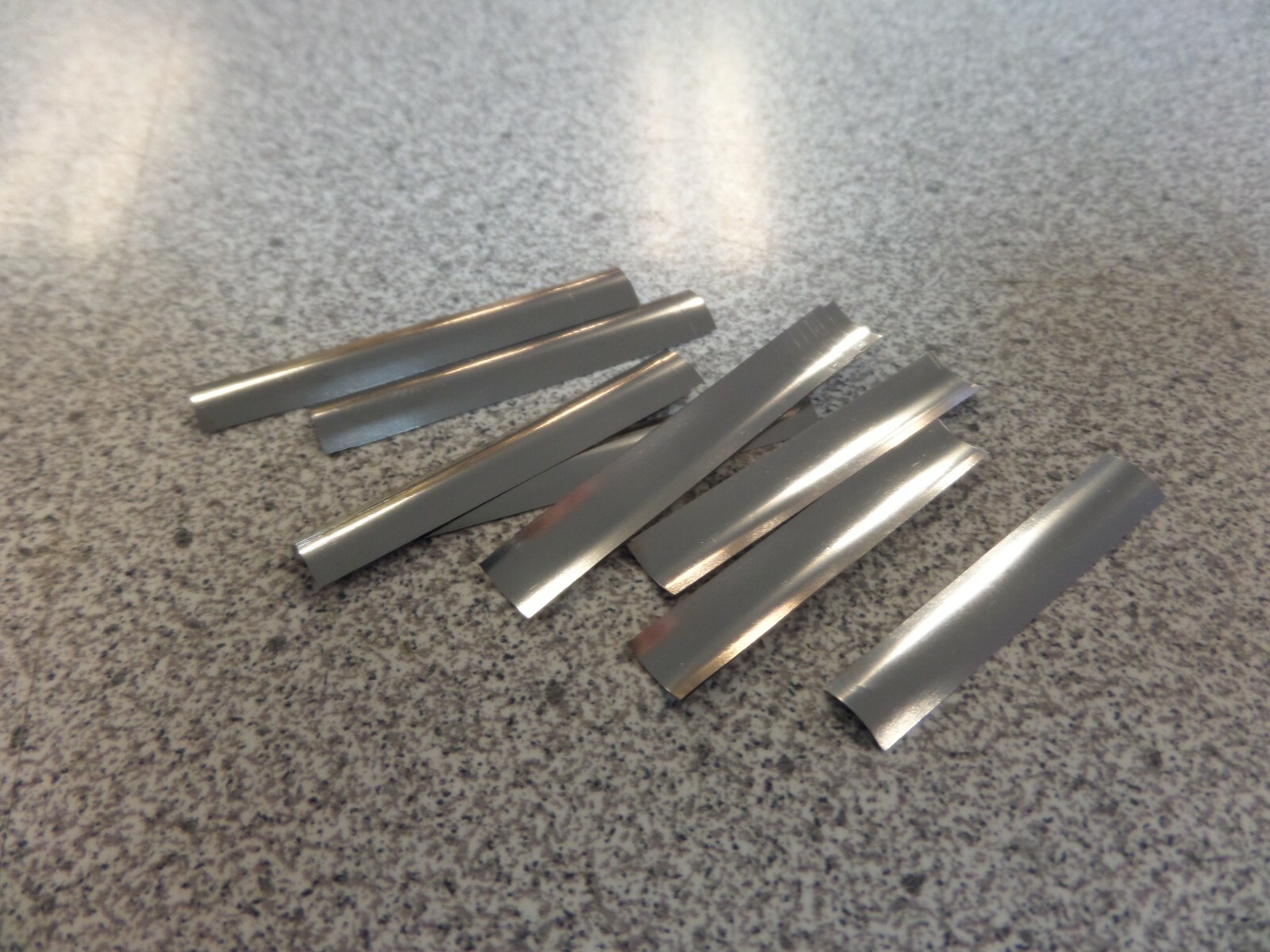 LAB LSM0V25 CURVED .0015 STAINLESS STELL SHIM STOCK PACK OF 25 REKEYING TOOL