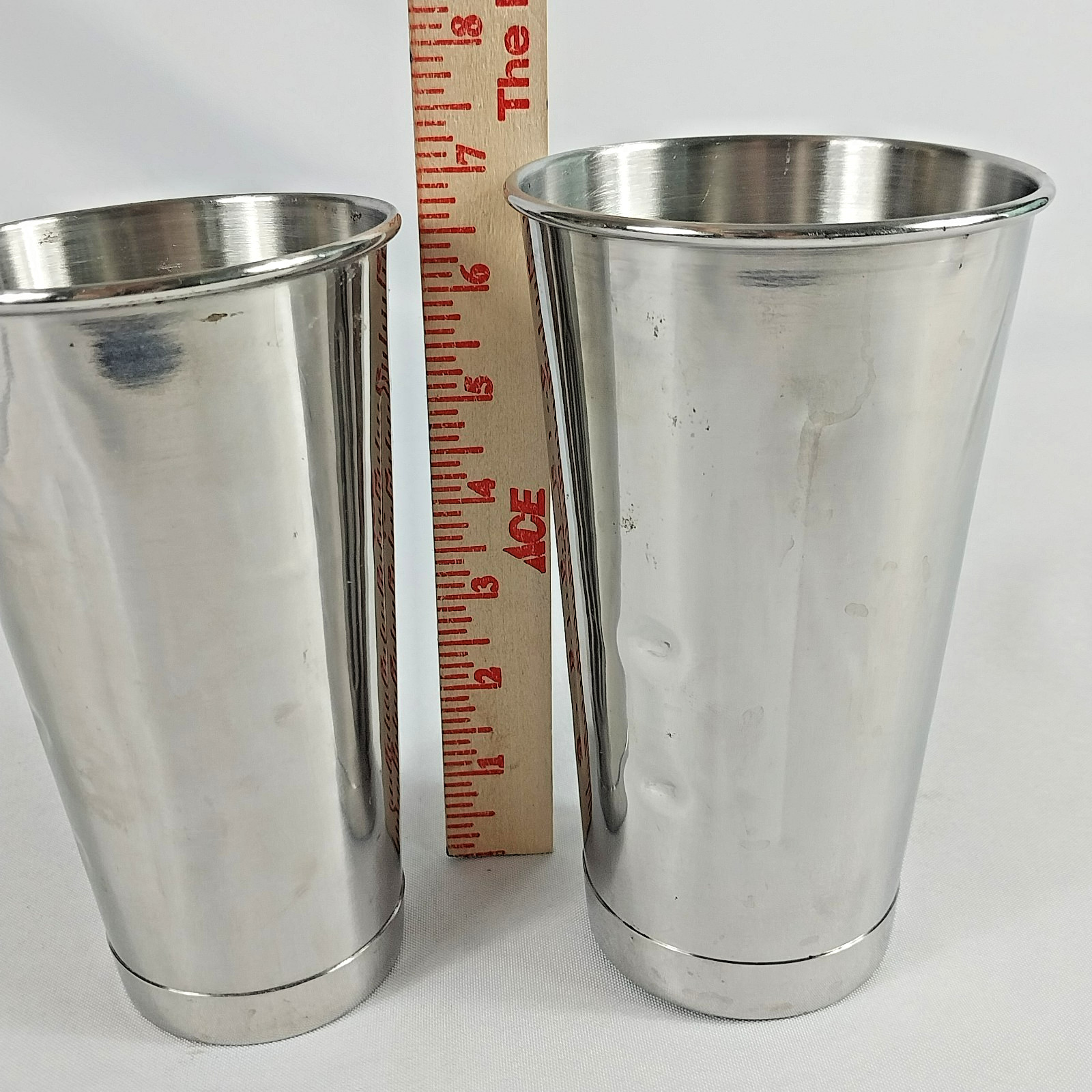 Hamilton Beach Model 33 Jadeite Green Milkshake Mixer 2 cups, WORKS