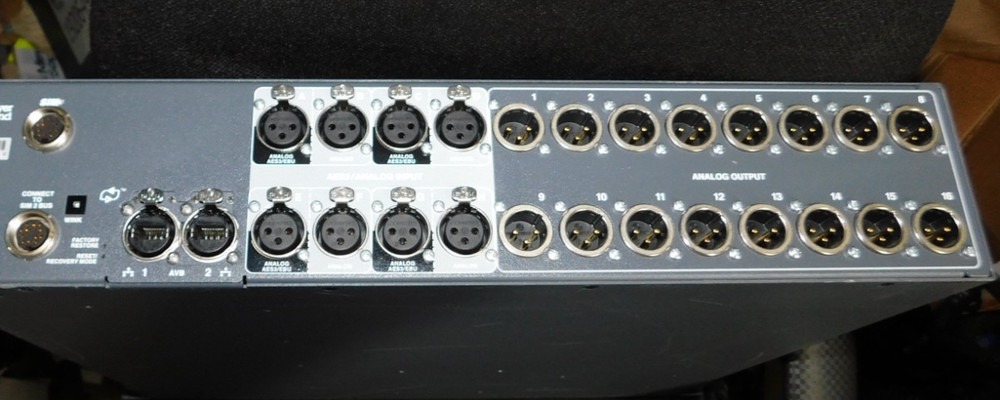 Meyer Sound GALAXY 816