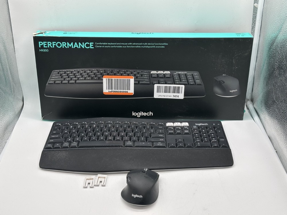 Logitech MK850 Performance Wireless Keyboard and Mouse Combo