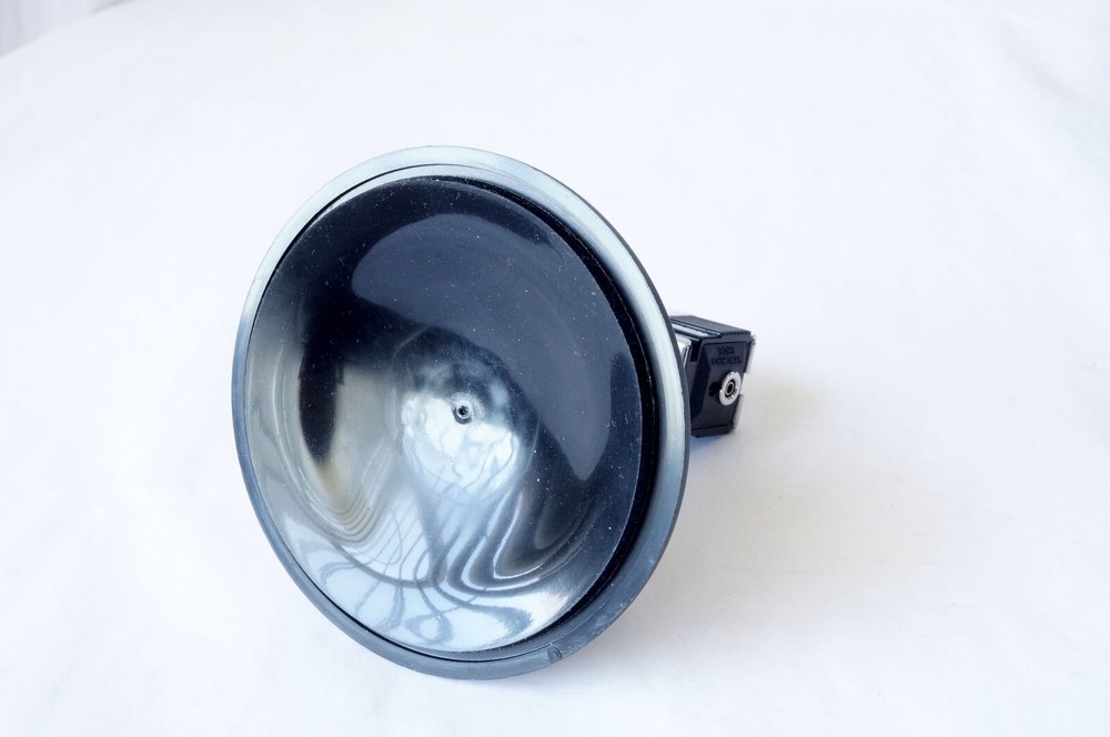 NISSIN SYNCHRO EYE MICRO CAMERA FLASH SLAVE with SUCTION CUP GOOD WORKING ORDER