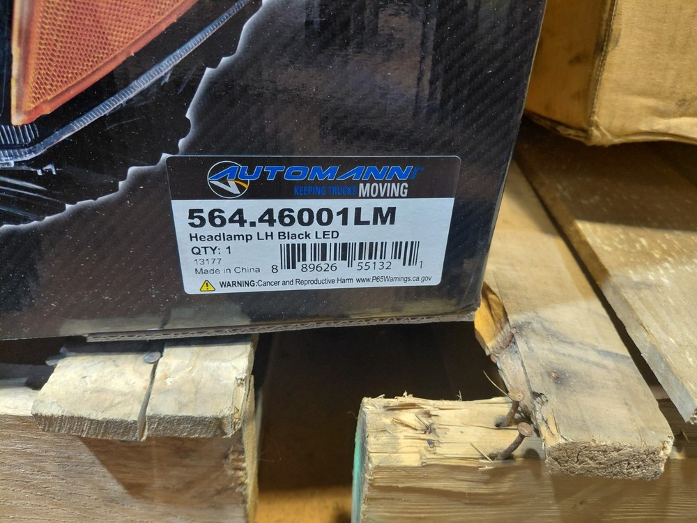freightliner cascadia headlight led