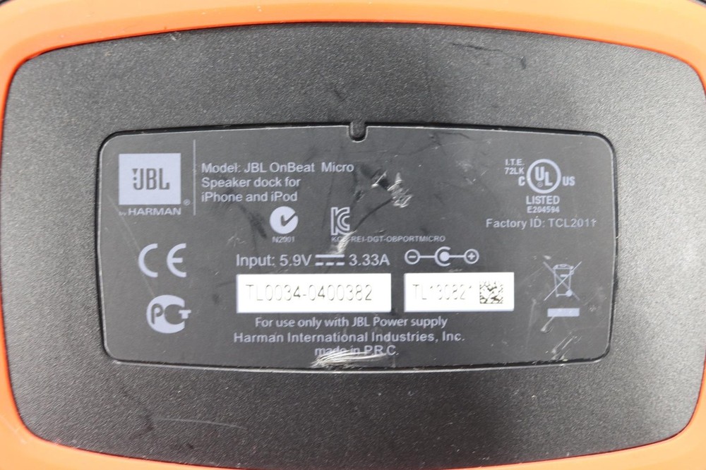 JBL OnBeat Micro Speaker Dock Lightning Connector For iPhone