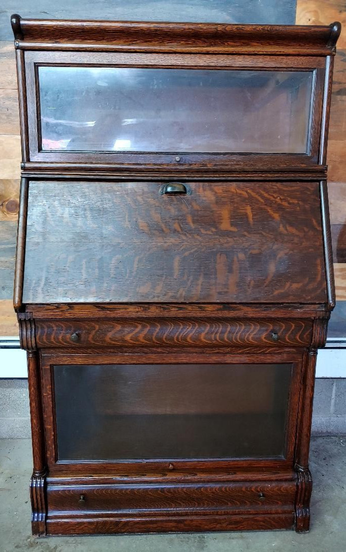 FANTASTIC MACEY QUARTER SAWN OAK BARRISTER BOOKCASE W/ DROP FRONT DESK W 2 DRAWS