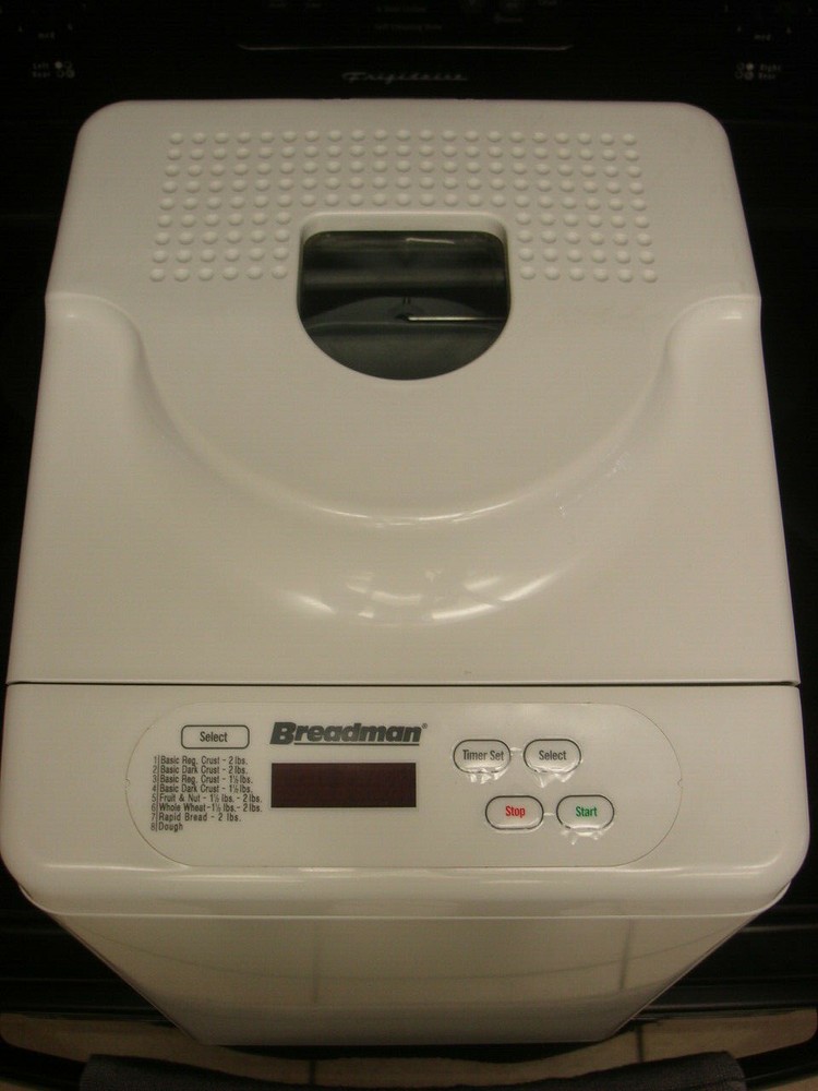 Breadman Bread Maker Machine Model TR-442, 8 Programs 3 Loaf Sizes + Yeast