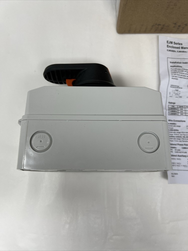 Mersen Enclosed Disconnect Switch EJM30BS0 40A 600V NEMA 4x, 12