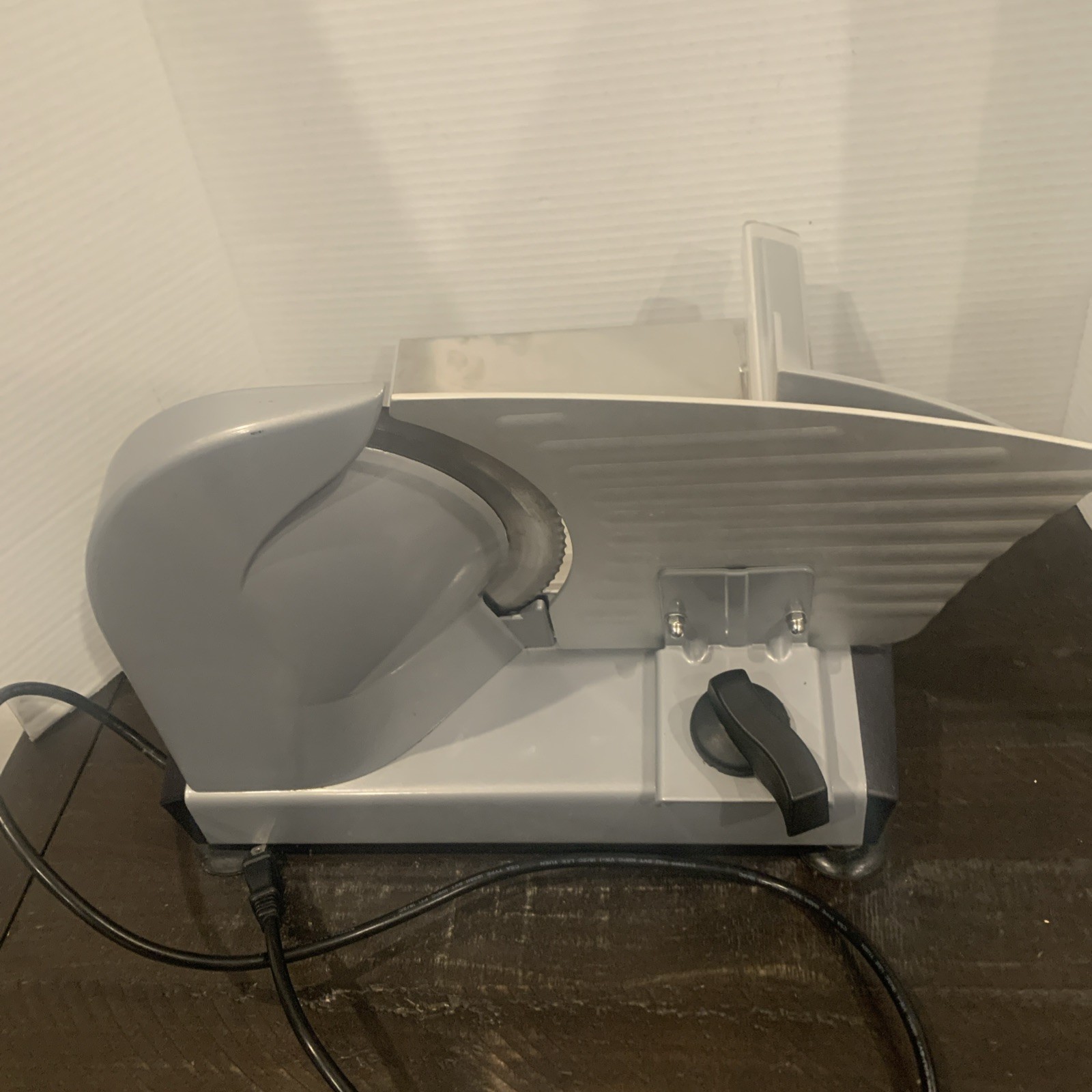 Waring Pro FS150 Professional Electric Food Slicer Premium Coated Steel Aluminum