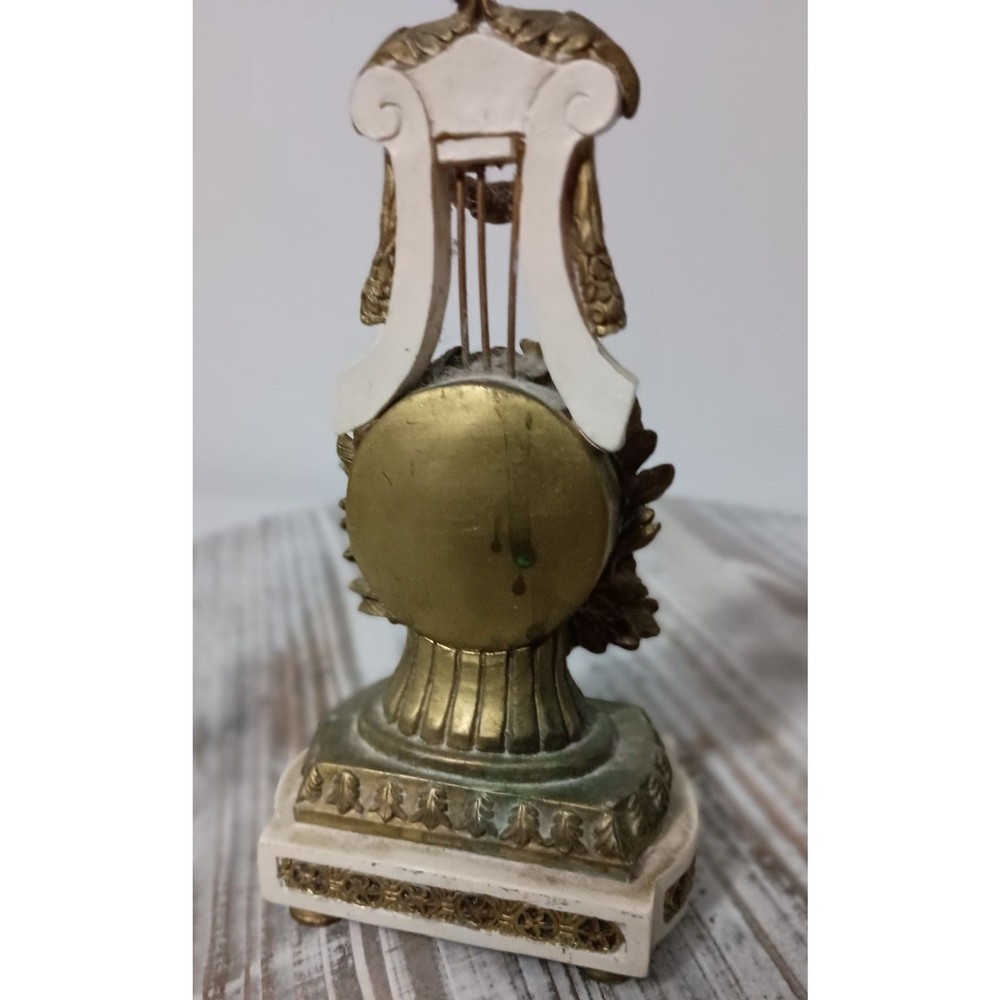 Getty Clock Pendule L (Small to be Placed on Bed-Side Table or Mantle)