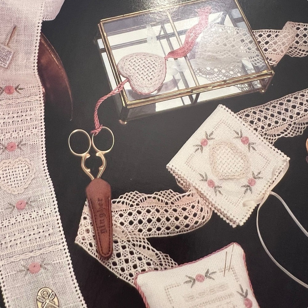 1992 Victorian Elegance Book 21 Heirloom Pulled Thread Accessories Pattern Book