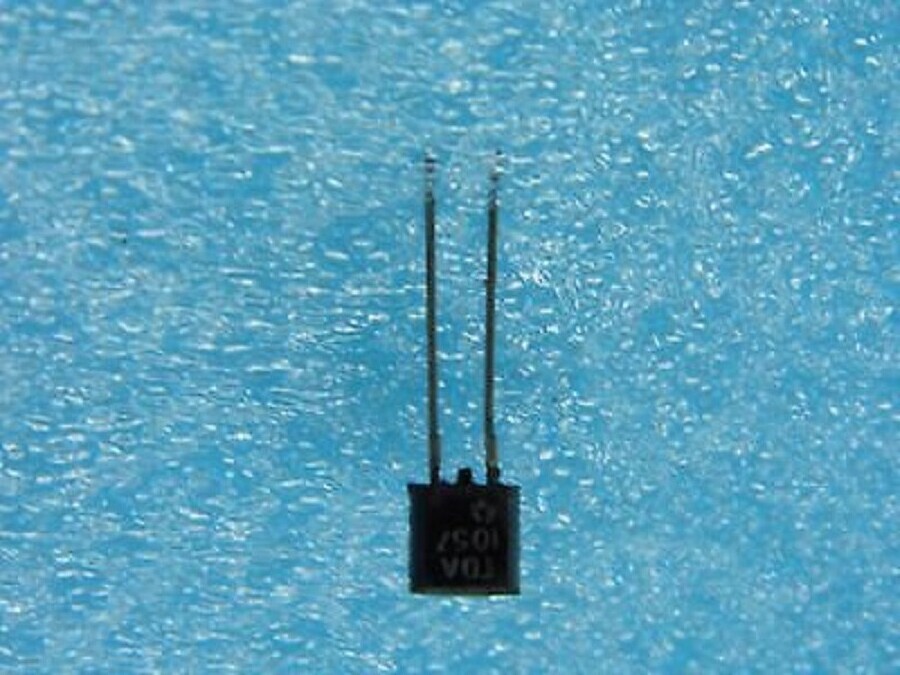 TDA1057 Voltage Regulator - CUSTODIA: Standard MAKE: STMicroelectronics