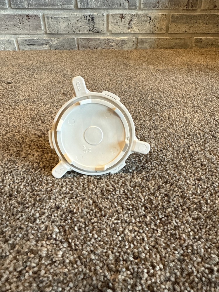 Farberware Food Processor FP3000FBS Bowl Coupling Replacement Part ONLY