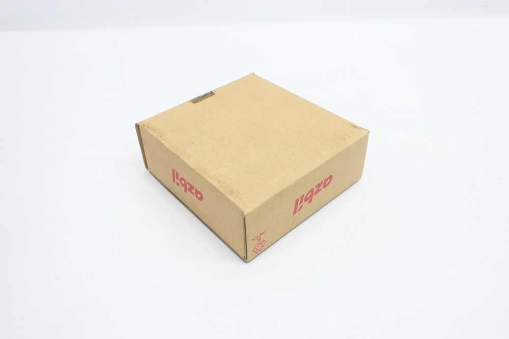 Azbil CMC15GS01A000 Temperature Controller 24v-dc