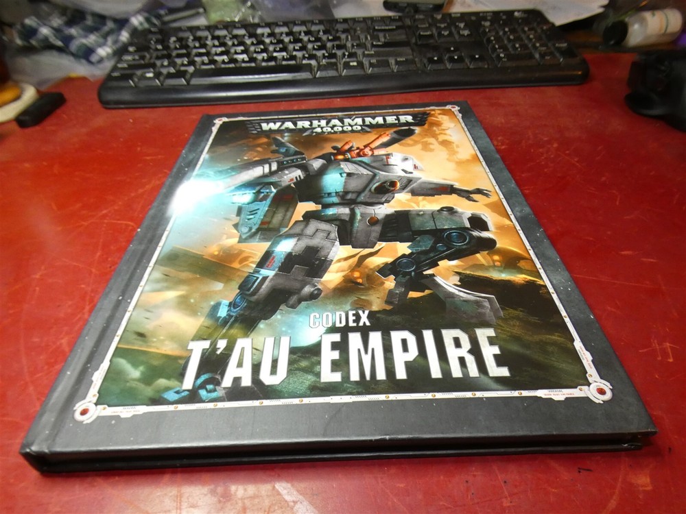 Warhammer 40k: Codex: Tau Empire: Hardcover 2018