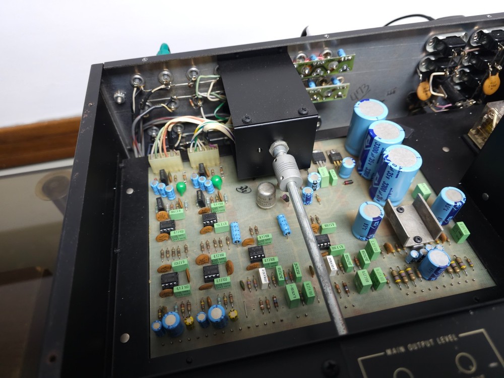 McIntosh C29 Solid State Stereo Preamplifier Serviced Good Aesthetic Condition