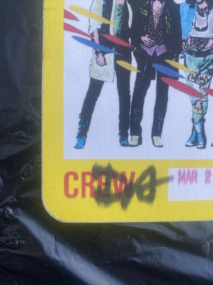 * Kiss Asylum crew pass E1